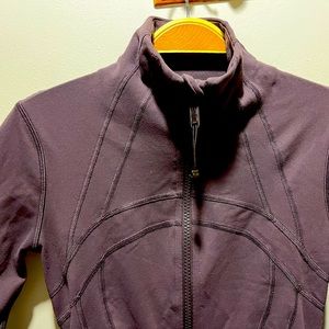 LULULEMON Define Jacket Plum Purple Women US 2 RARELY WORN